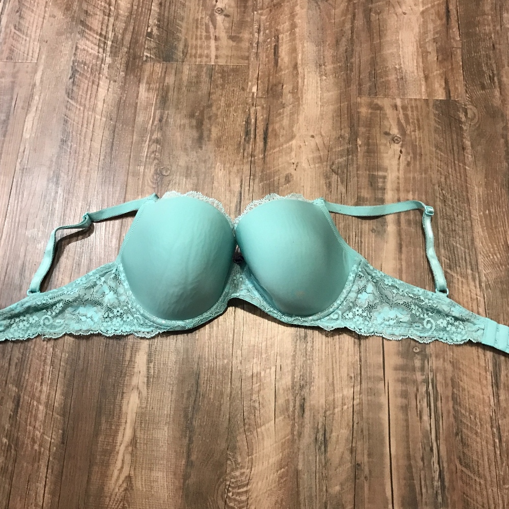 VS Bra